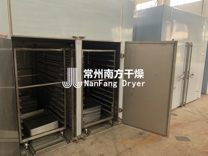 熱風循環(huán)烘箱